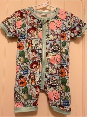 2t Kids Light Mint Toy Story Shortie One-Piece Bodysuit